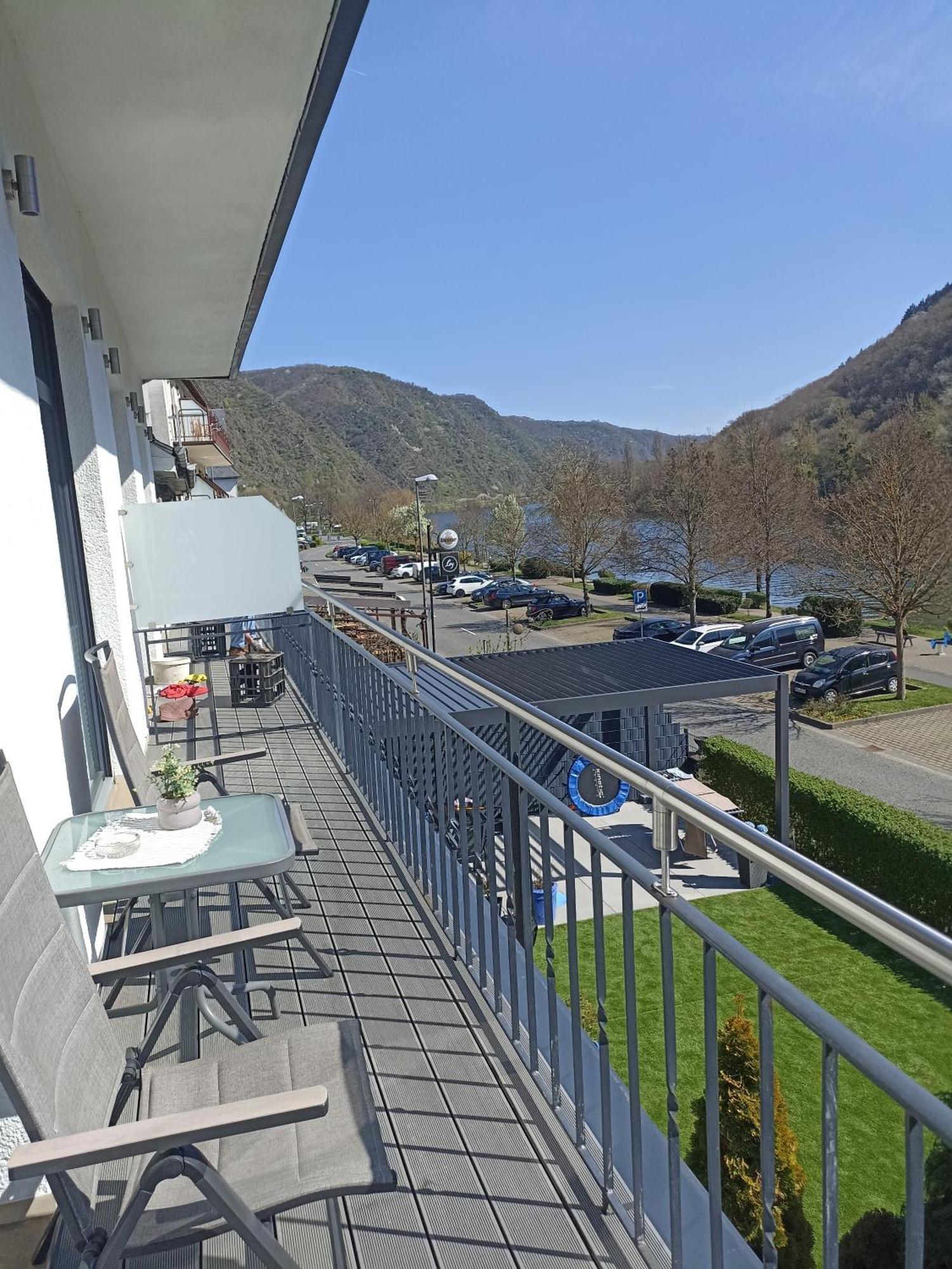 Apartamento Haus Mosel Klotten Exterior foto