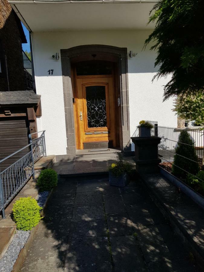 Apartamento Haus Mosel Klotten Exterior foto